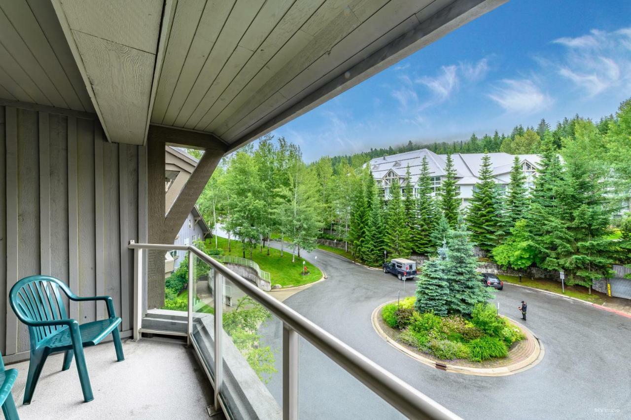 The Best Top Floor Ski-In/Ski-Out At The Aspens Whistler Exteriör bild